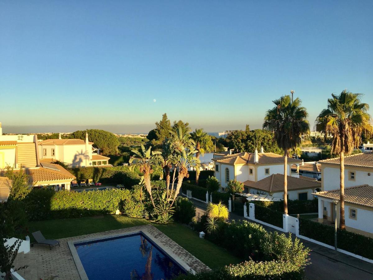 Villa Med - Private Pool, Garden, Sun All Day, Stunning Views Albufeira Dış mekan fotoğraf